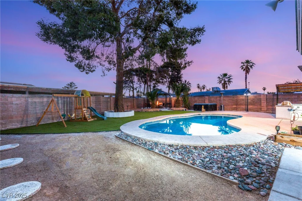 4764 Lana, Las Vegas, NV 89121