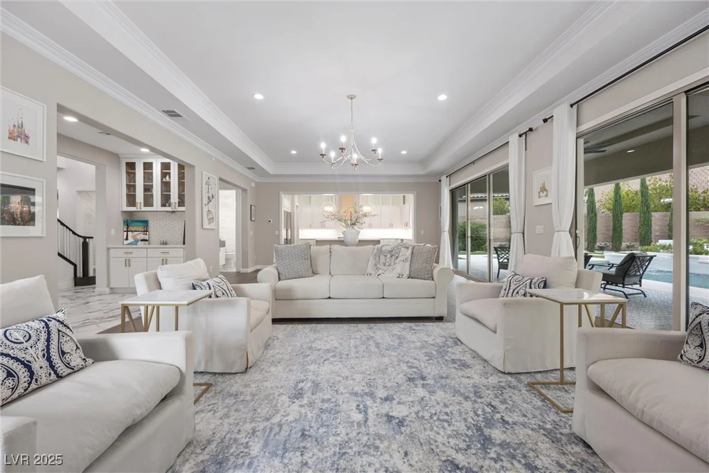 4220 San Alivia, Las Vegas, NV 89141