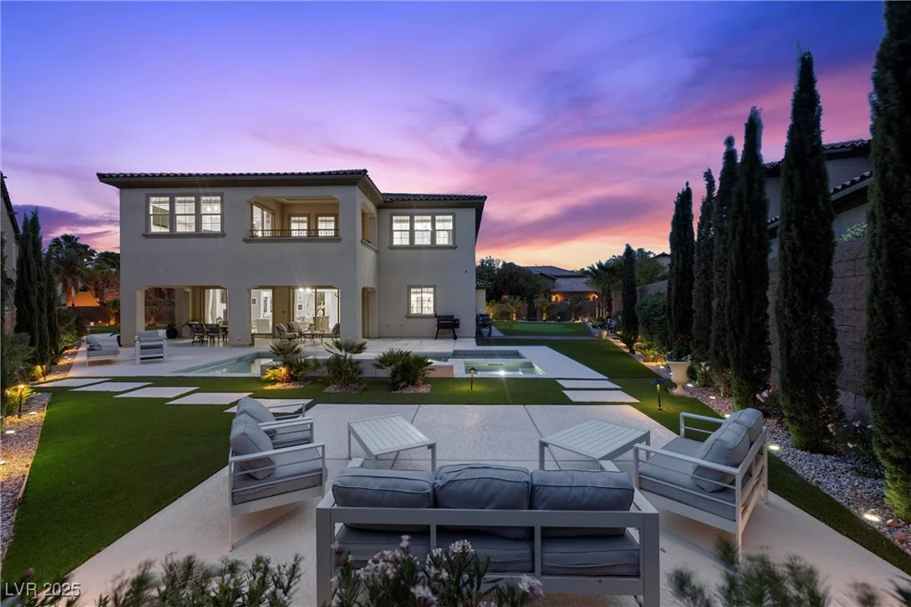 4220 San Alivia, Las Vegas, NV 89141