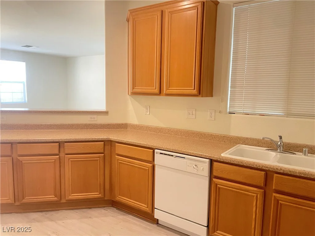 6255 Arby, Las Vegas, NV 89118