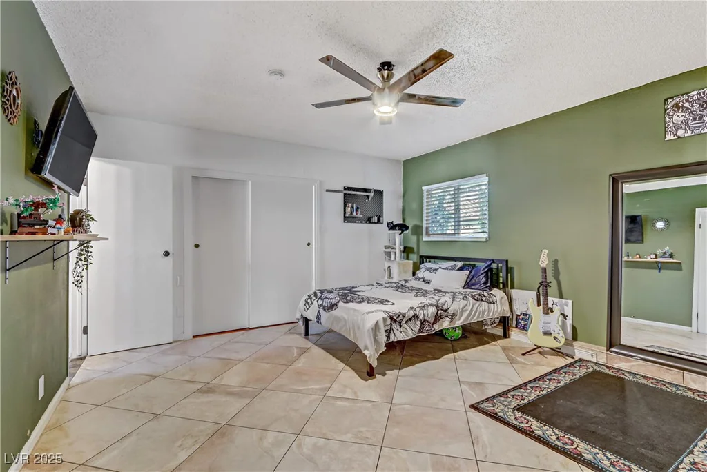 4474 Dawley, Las Vegas, NV 89104