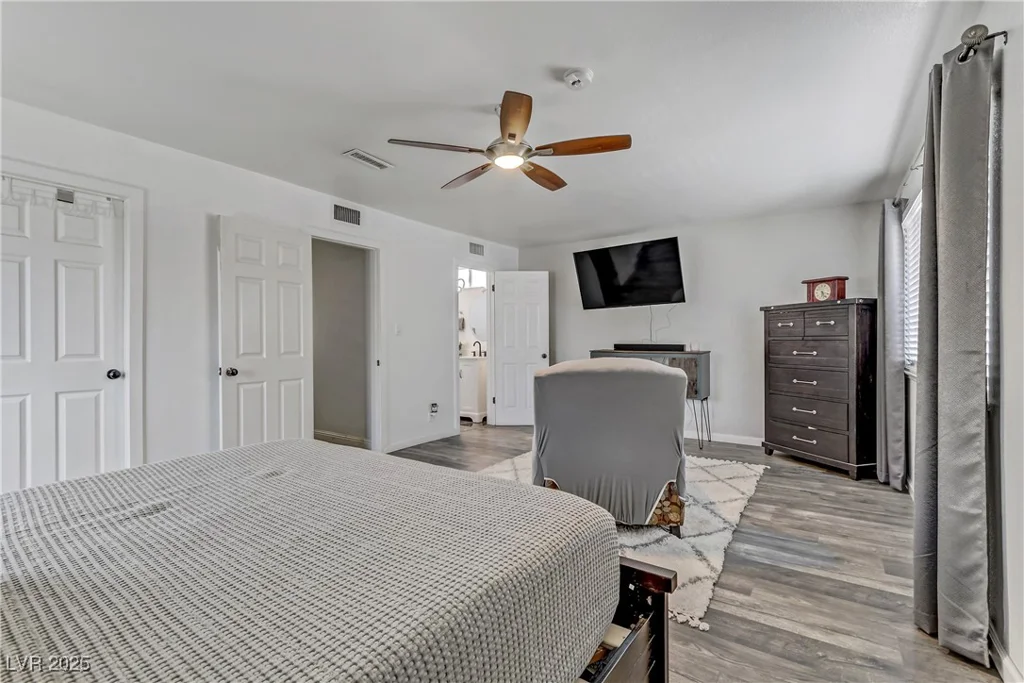 4474 Dawley, Las Vegas, NV 89104