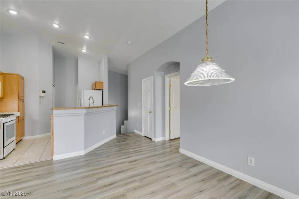 8675 Traveling Breeze, Las Vegas, NV 89178