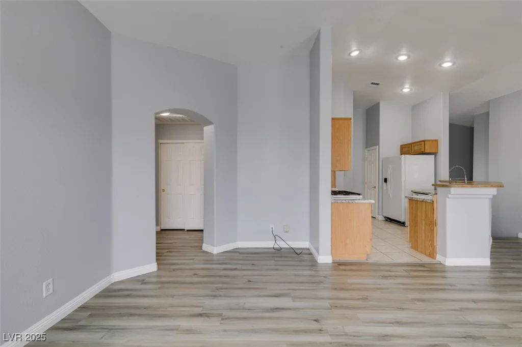 8675 Traveling Breeze, Las Vegas, NV 89178