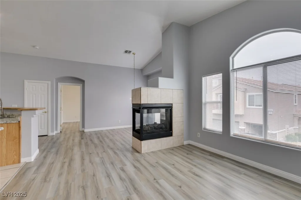 8675 Traveling Breeze, Las Vegas, NV 89178