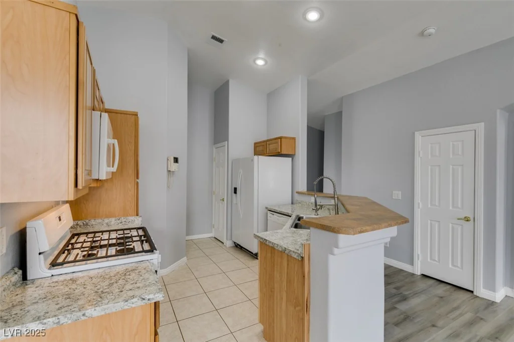 8675 Traveling Breeze, Las Vegas, NV 89178