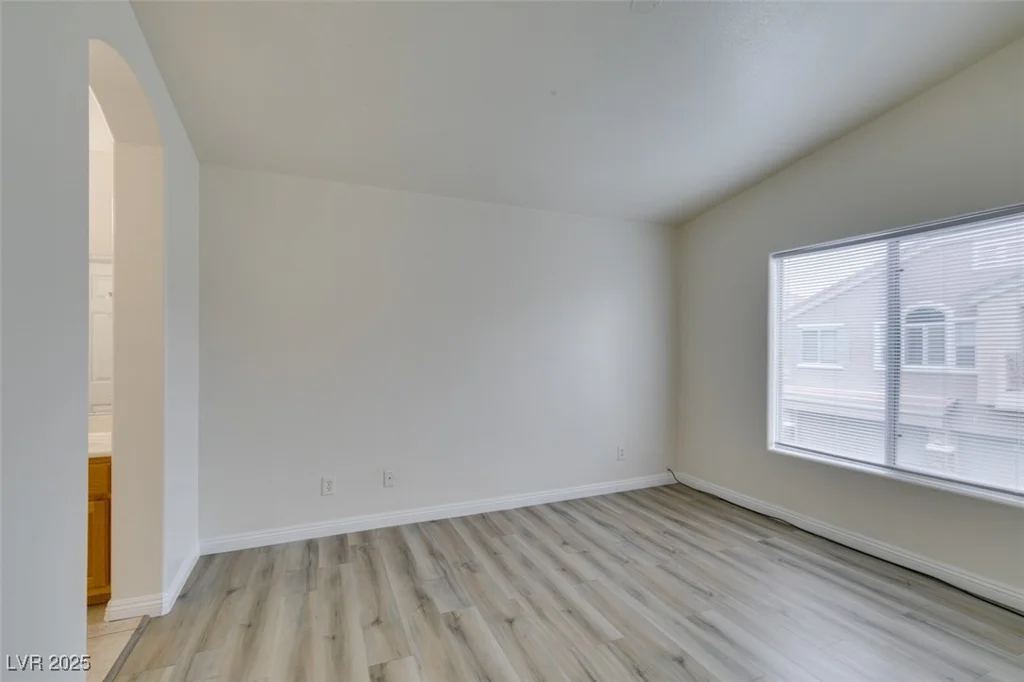 8675 Traveling Breeze, Las Vegas, NV 89178