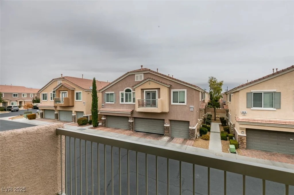 8675 Traveling Breeze, Las Vegas, NV 89178