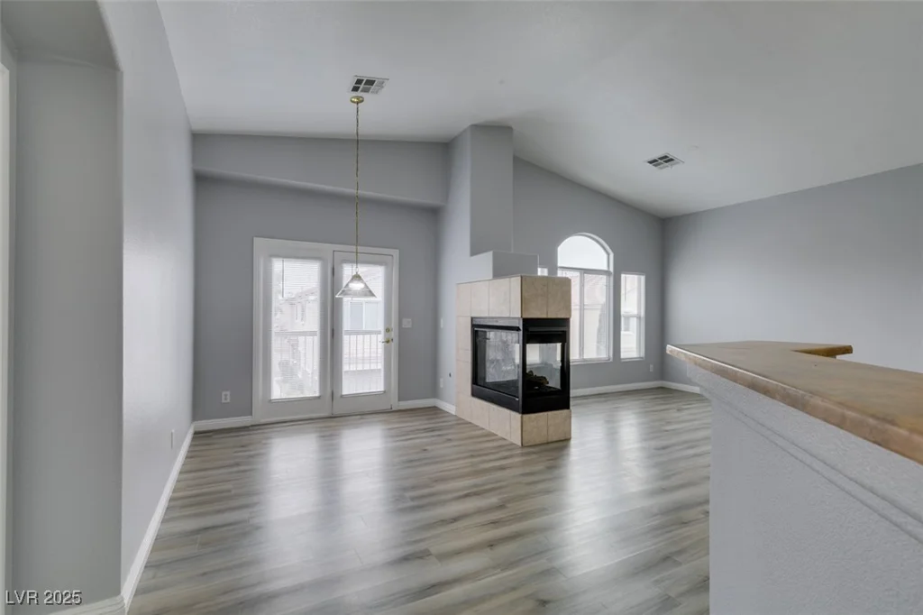 8675 Traveling Breeze, Las Vegas, NV 89178