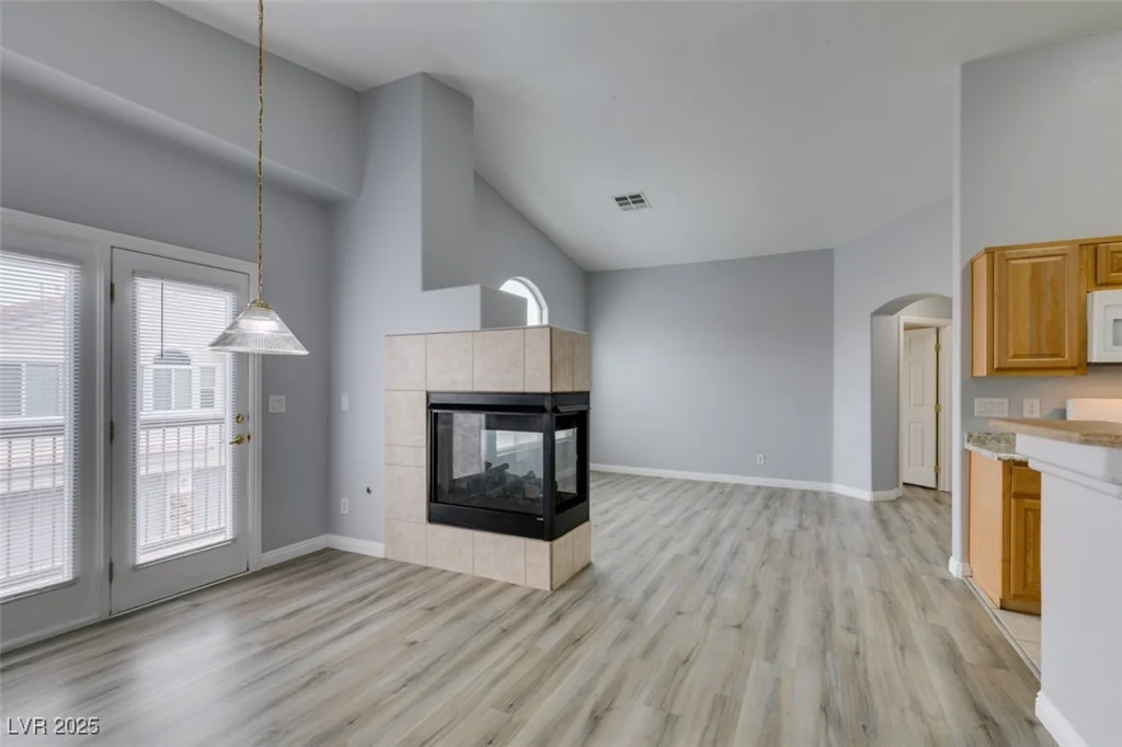 8675 Traveling Breeze, Las Vegas, NV 89178