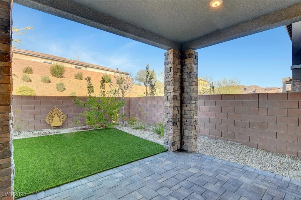 40 Strada Moscato, Henderson, NV 89011