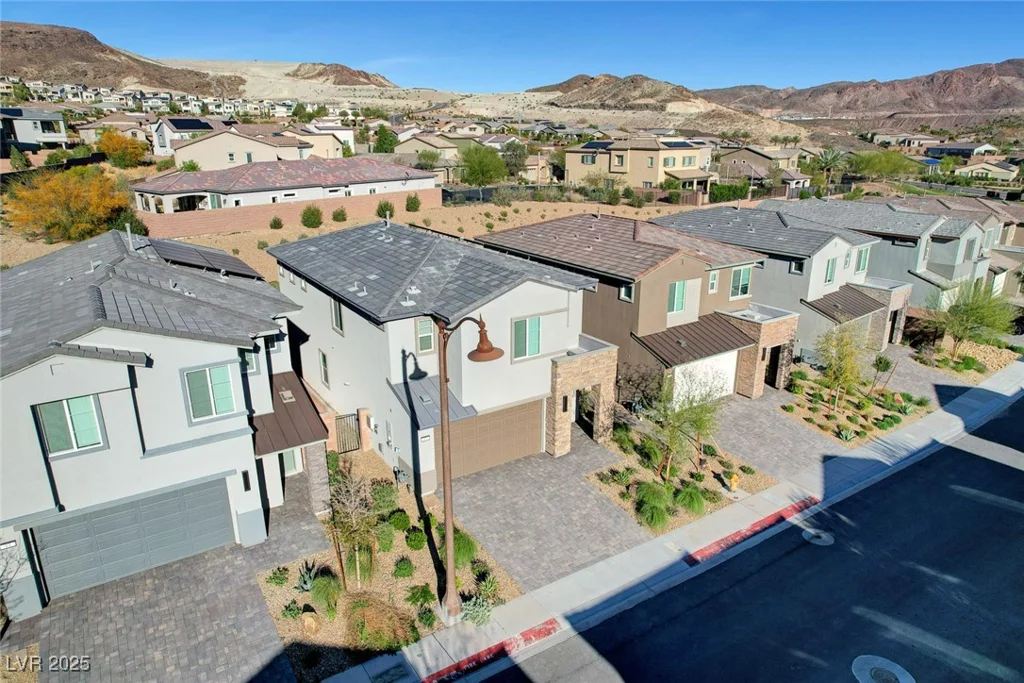 40 Strada Moscato, Henderson, NV 89011