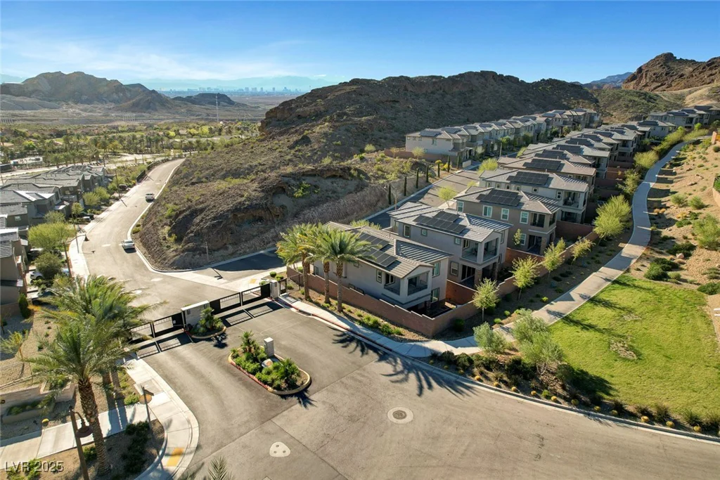 40 Strada Moscato, Henderson, NV 89011
