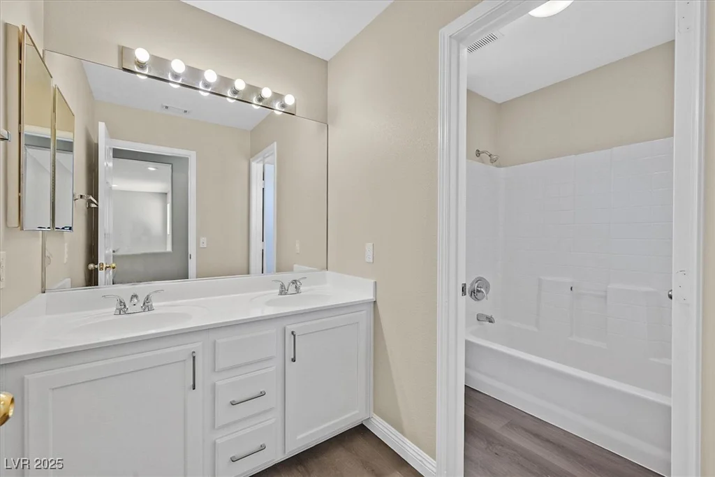 4583 Sparwood, Las Vegas, NV 89147