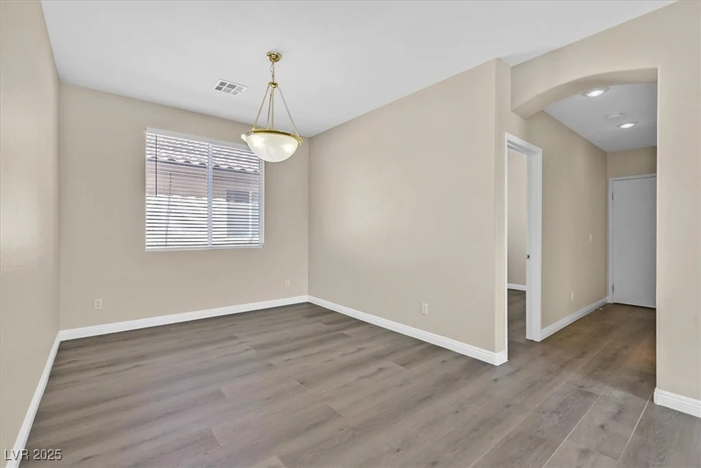 4583 Sparwood, Las Vegas, NV 89147