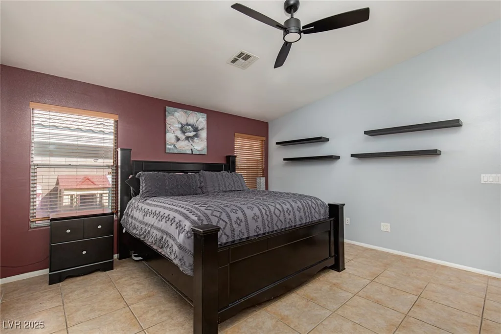 7697 Morning Lake, Las Vegas, NV 89131