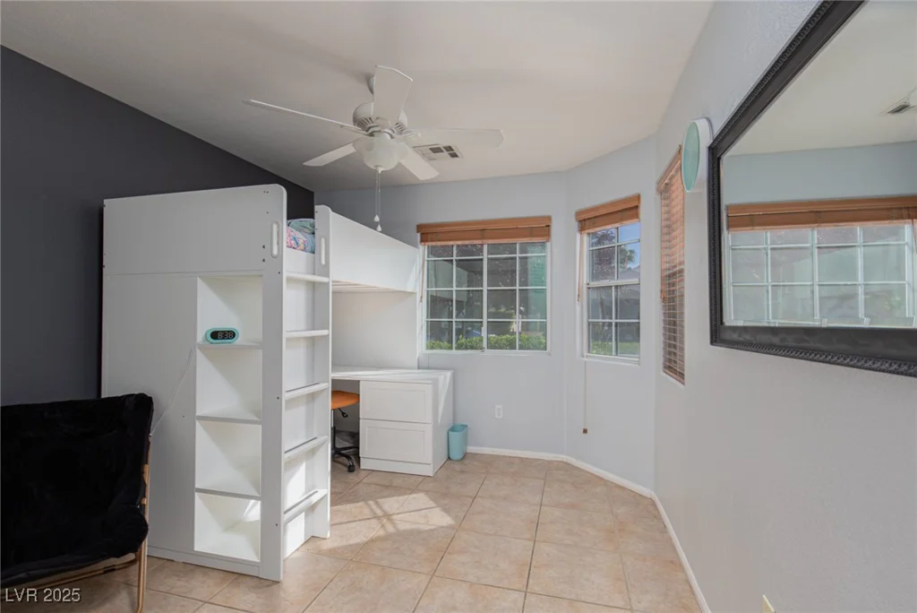 7697 Morning Lake, Las Vegas, NV 89131