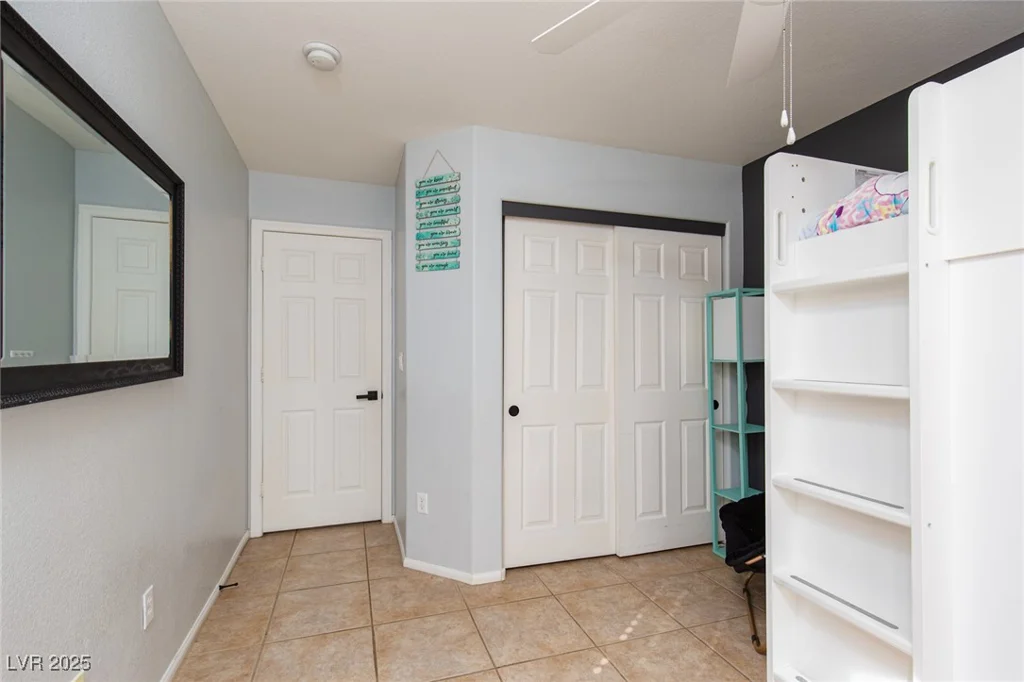 7697 Morning Lake, Las Vegas, NV 89131