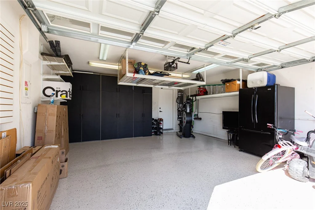 7697 Morning Lake, Las Vegas, NV 89131