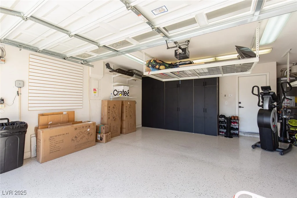 7697 Morning Lake, Las Vegas, NV 89131