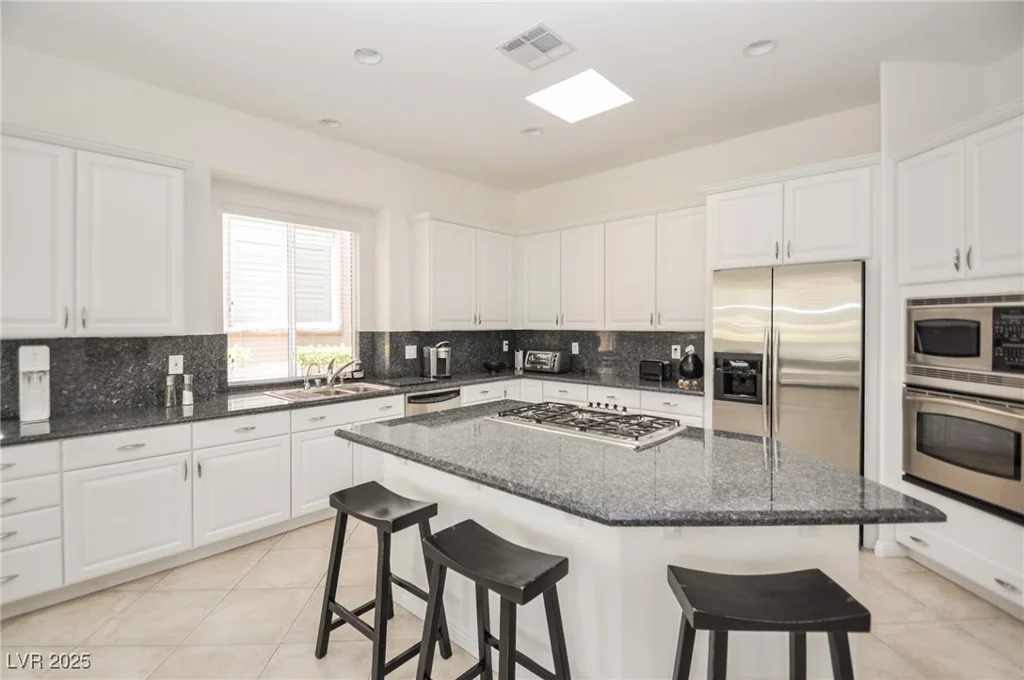 10573 Bambola, Las Vegas, NV 89135