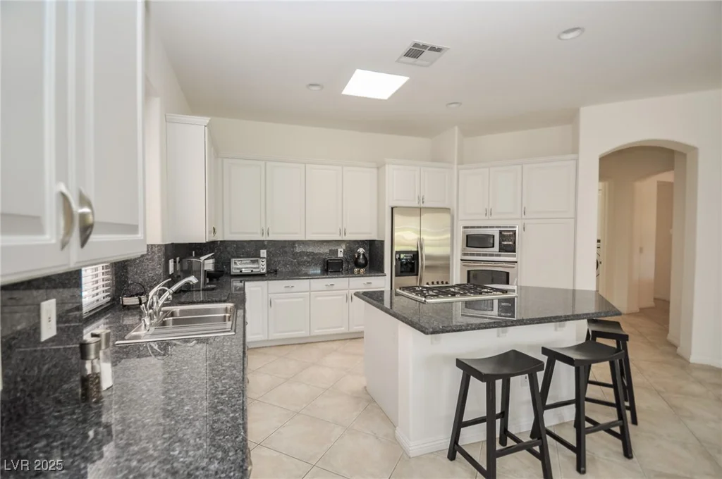 10573 Bambola, Las Vegas, NV 89135