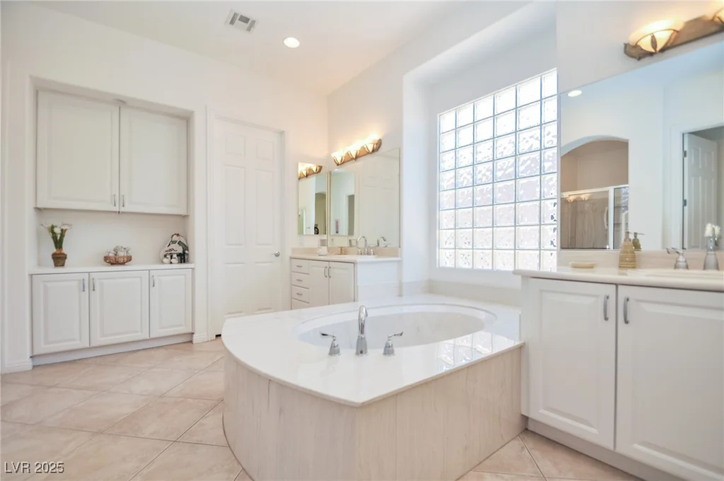 10573 Bambola, Las Vegas, NV 89135