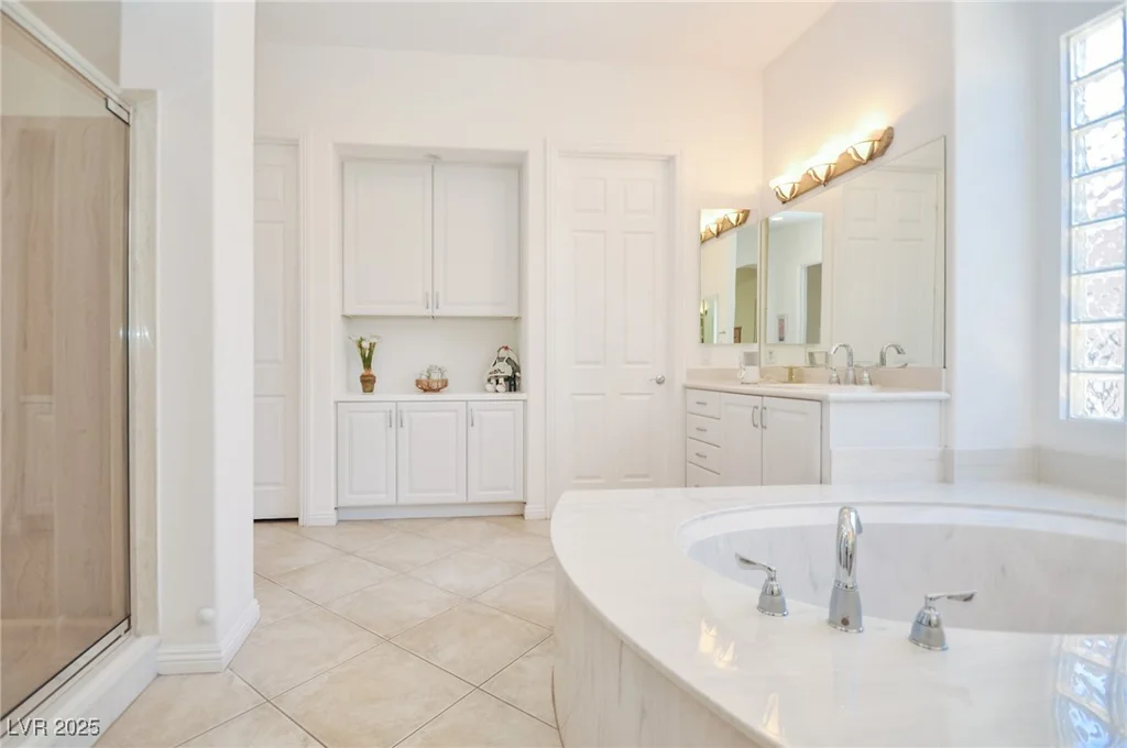 10573 Bambola, Las Vegas, NV 89135