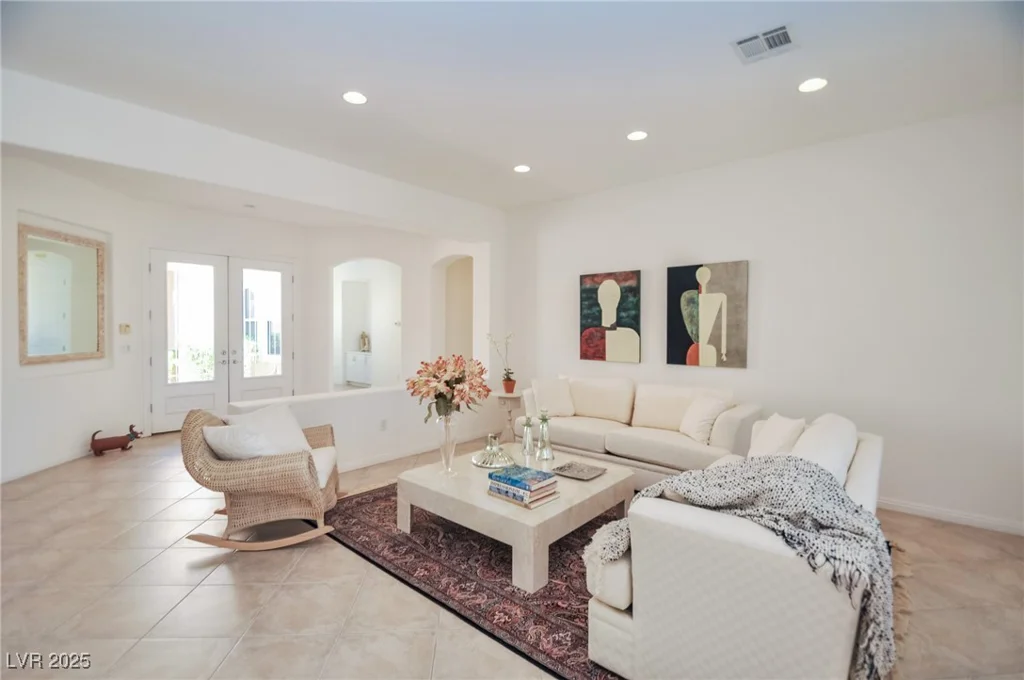10573 Bambola, Las Vegas, NV 89135