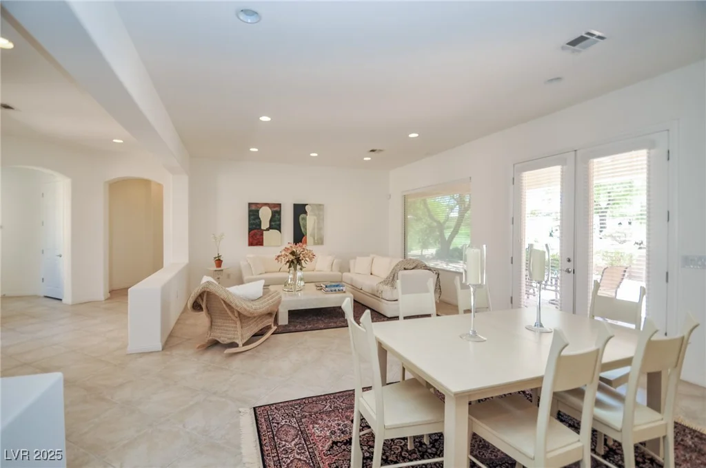 10573 Bambola, Las Vegas, NV 89135
