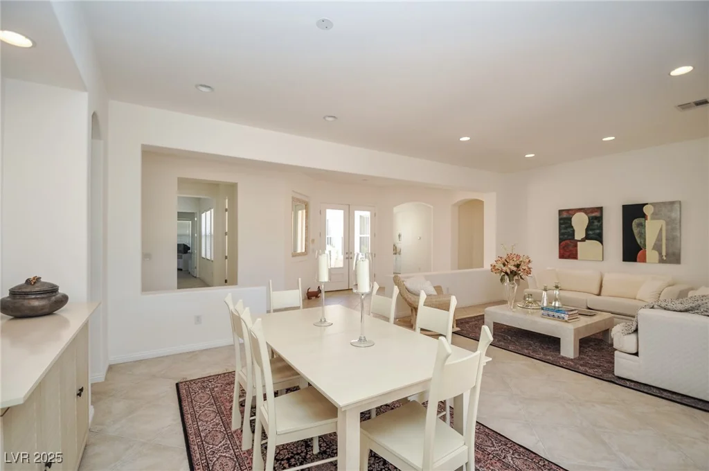 10573 Bambola, Las Vegas, NV 89135