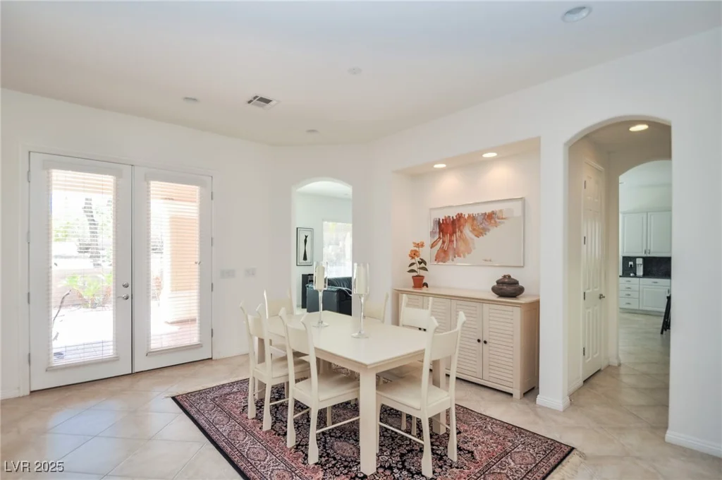 10573 Bambola, Las Vegas, NV 89135
