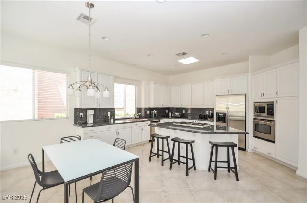 10573 Bambola, Las Vegas, NV 89135