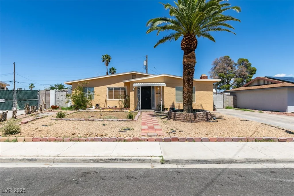 513 Berry, Las Vegas, NV 89107