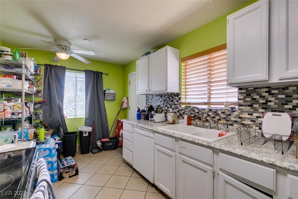 513 Berry, Las Vegas, NV 89107