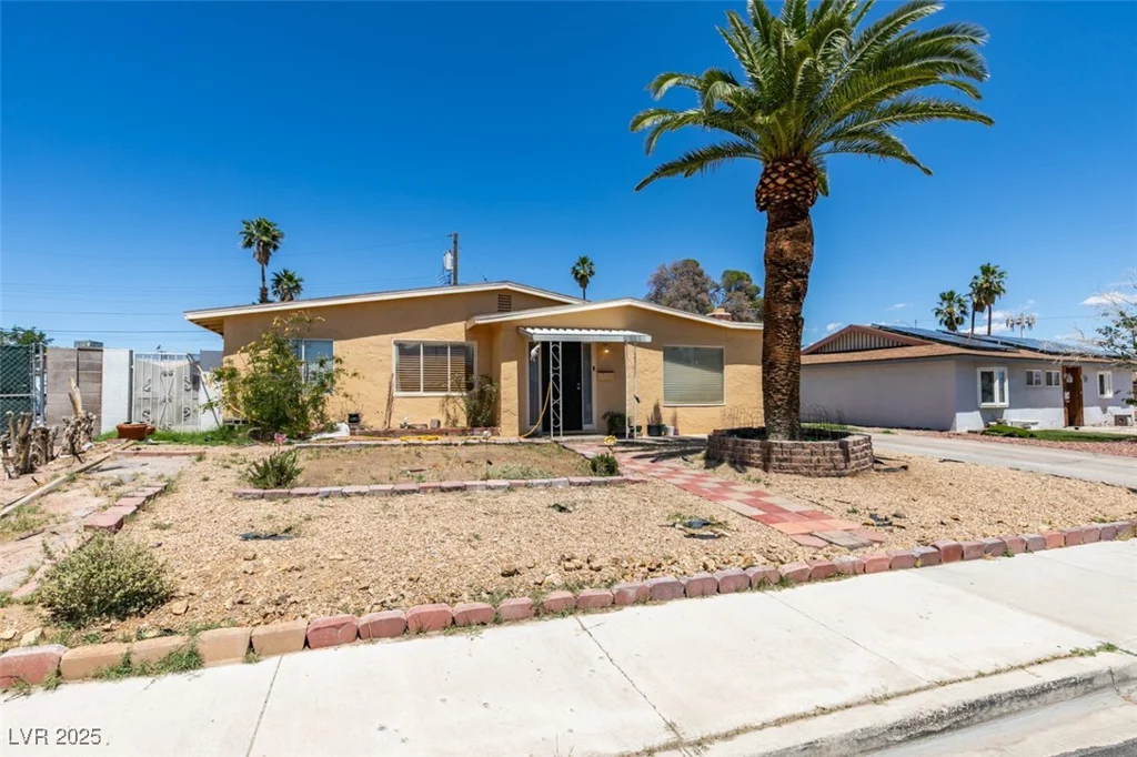 513 Berry, Las Vegas, NV 89107