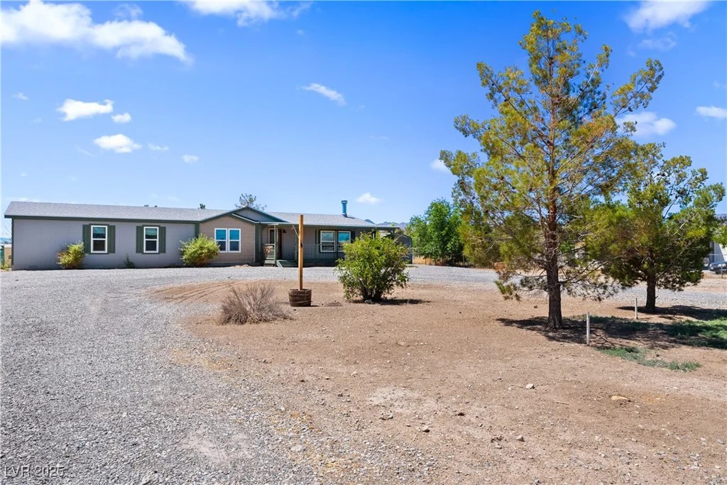 1391 Casey, Pahrump, NV 89048