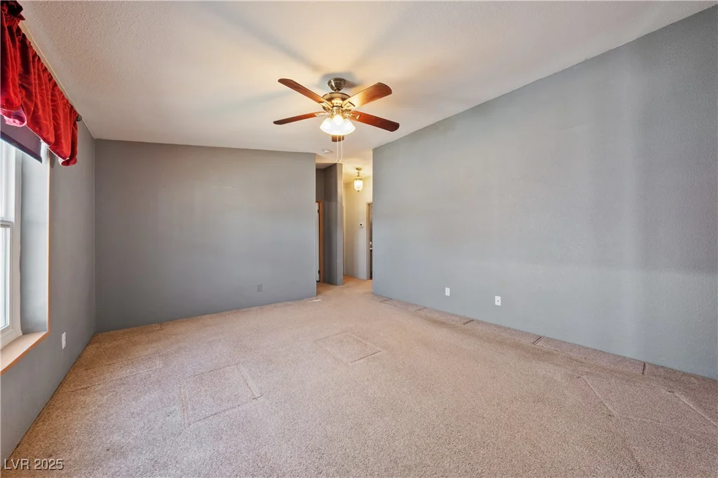 1391 Casey, Pahrump, NV 89048