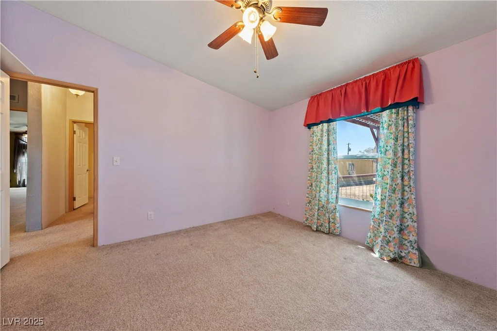 1391 Casey, Pahrump, NV 89048