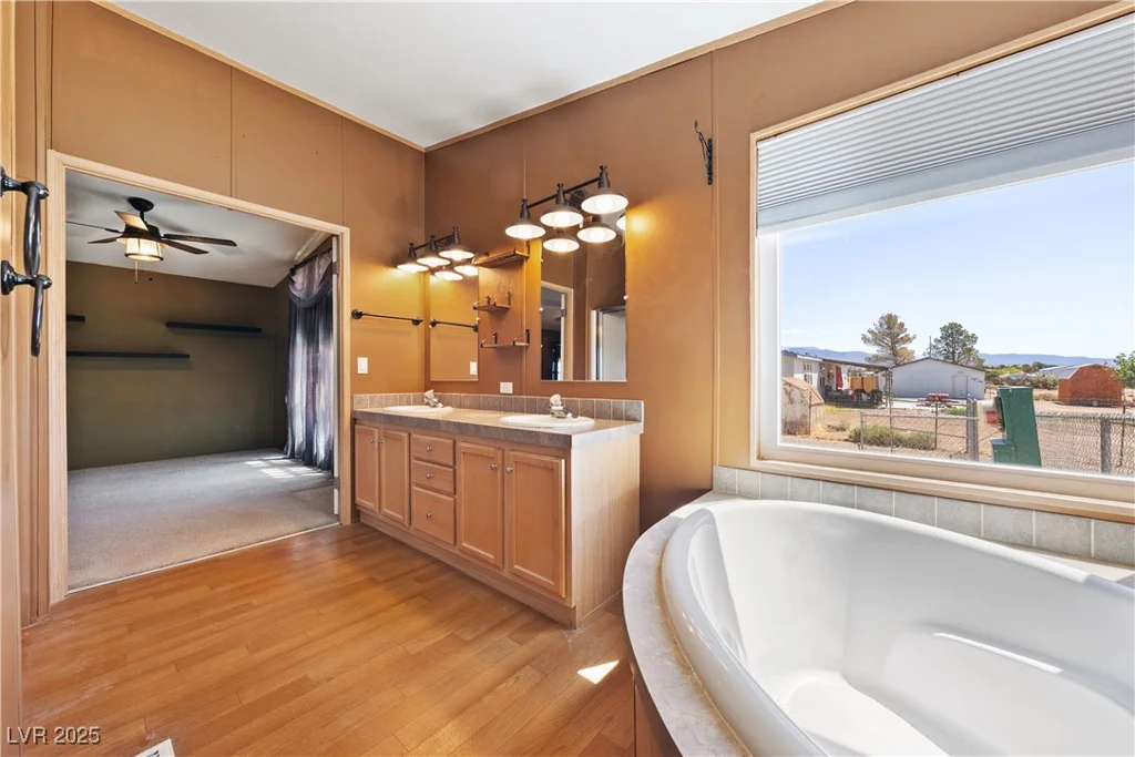 1391 Casey, Pahrump, NV 89048