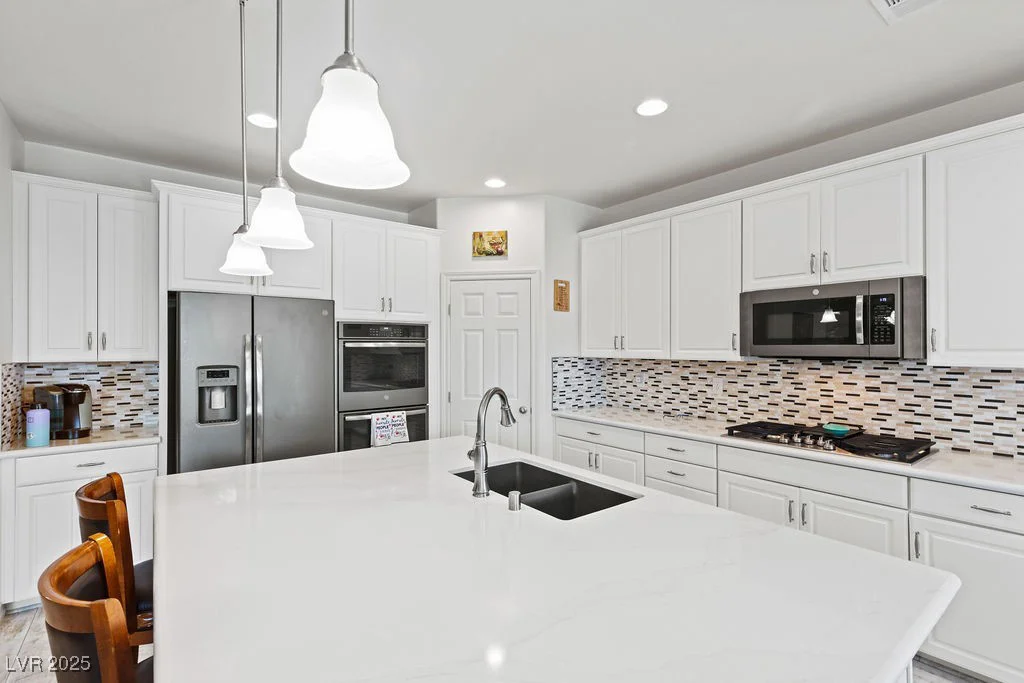 10127 Knotty Skye, Las Vegas, NV 89166