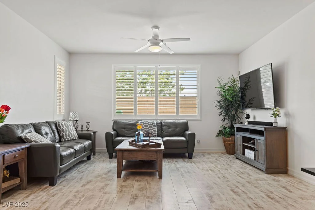 10127 Knotty Skye, Las Vegas, NV 89166