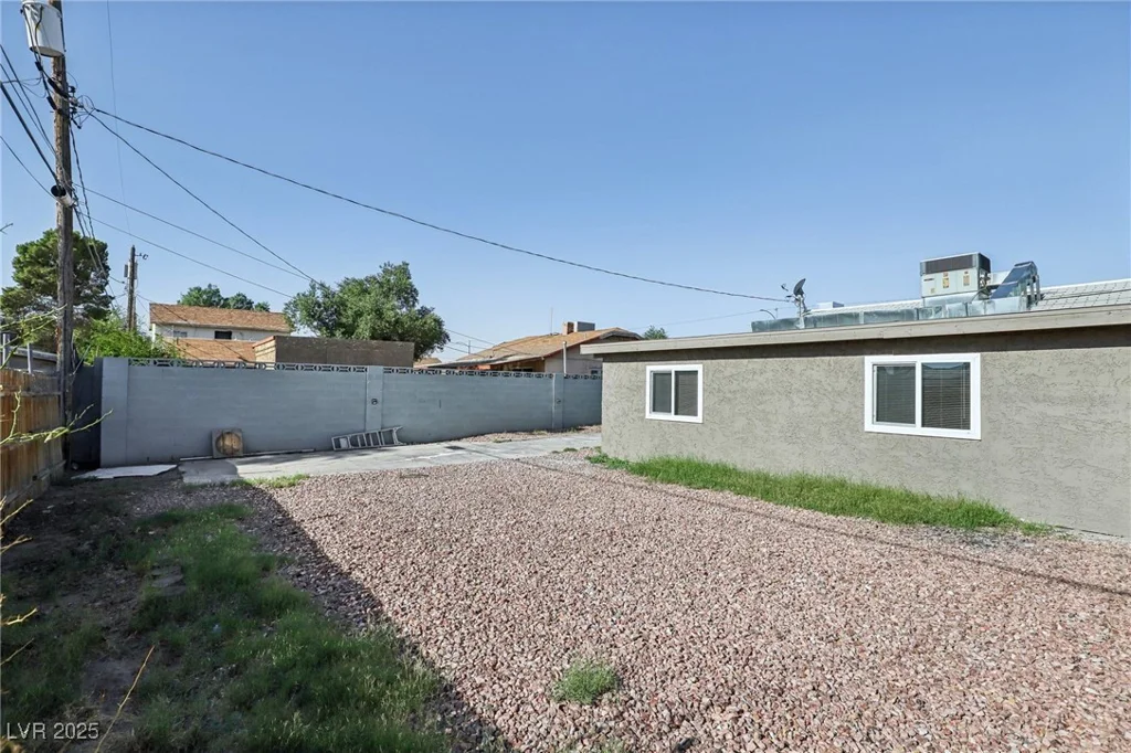 1844 Yale, North Las Vegas, NV 89030