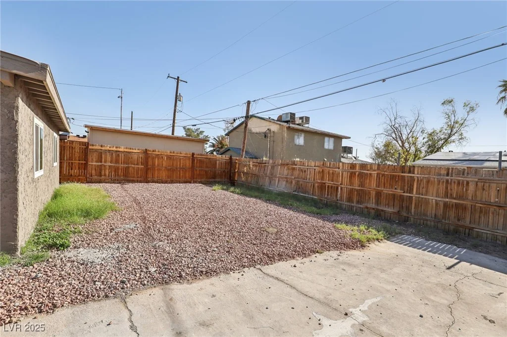 1844 Yale, North Las Vegas, NV 89030