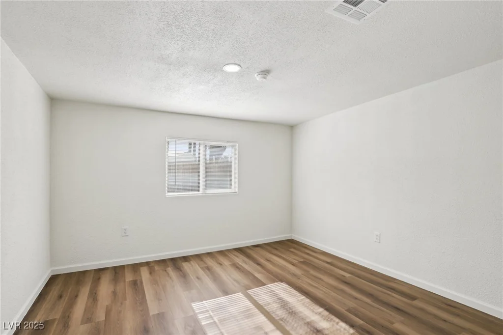 1844 Yale, North Las Vegas, NV 89030