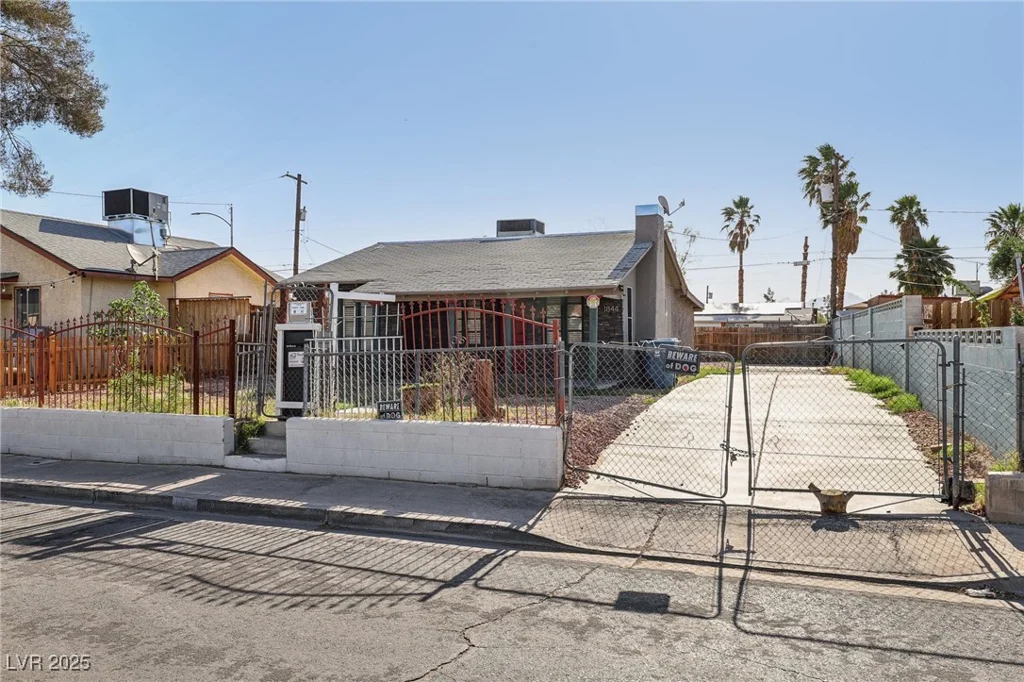 1844 Yale, North Las Vegas, NV 89030