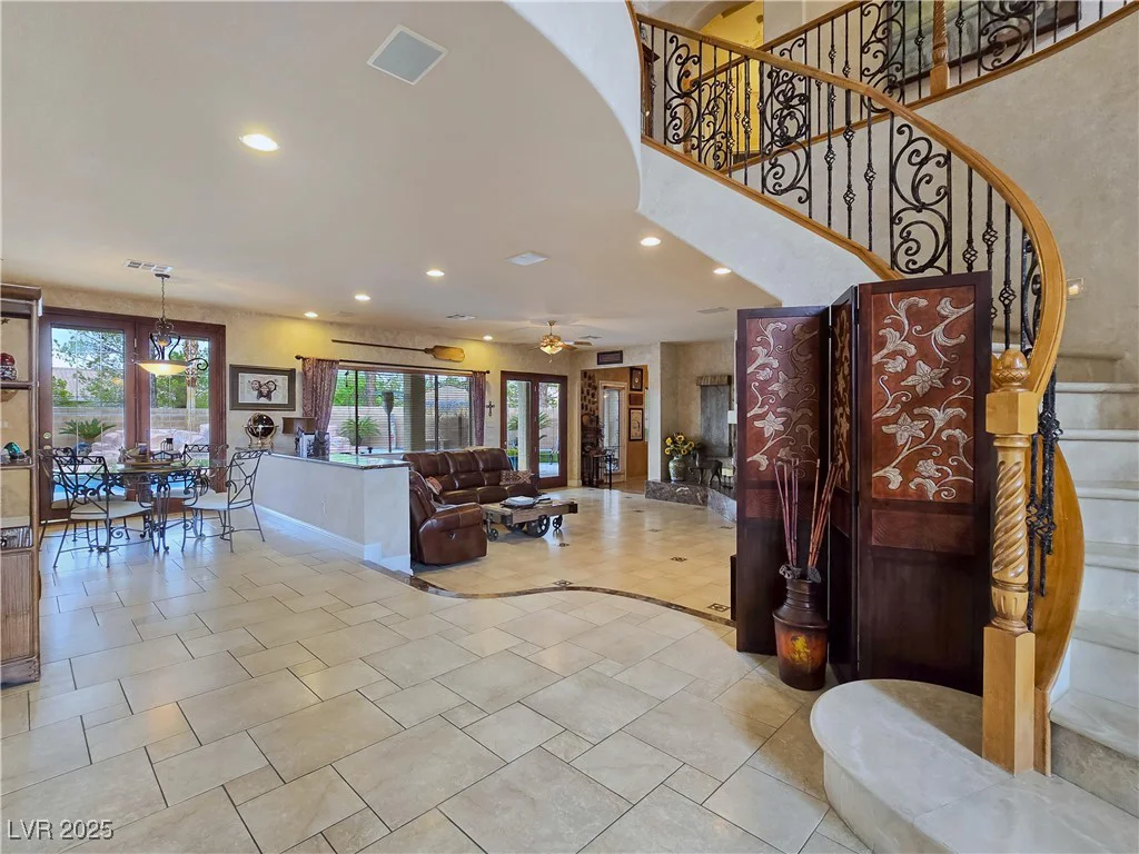 5445 Pendini Point, Las Vegas, NV 89141