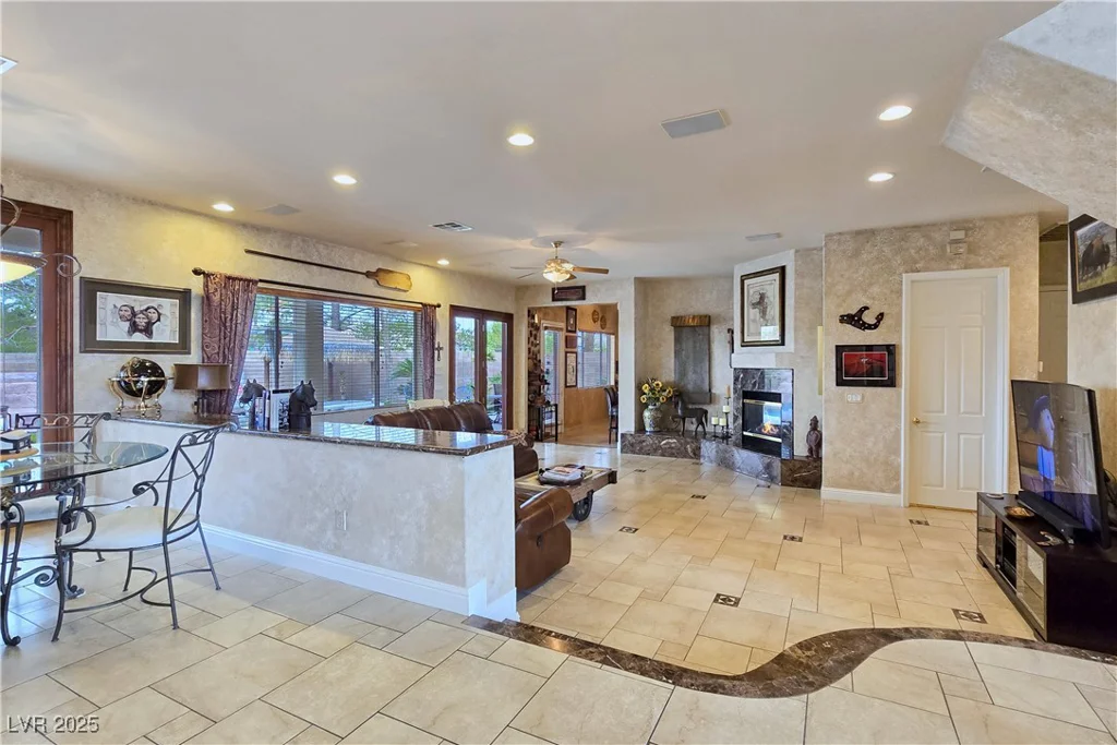 5445 Pendini Point, Las Vegas, NV 89141