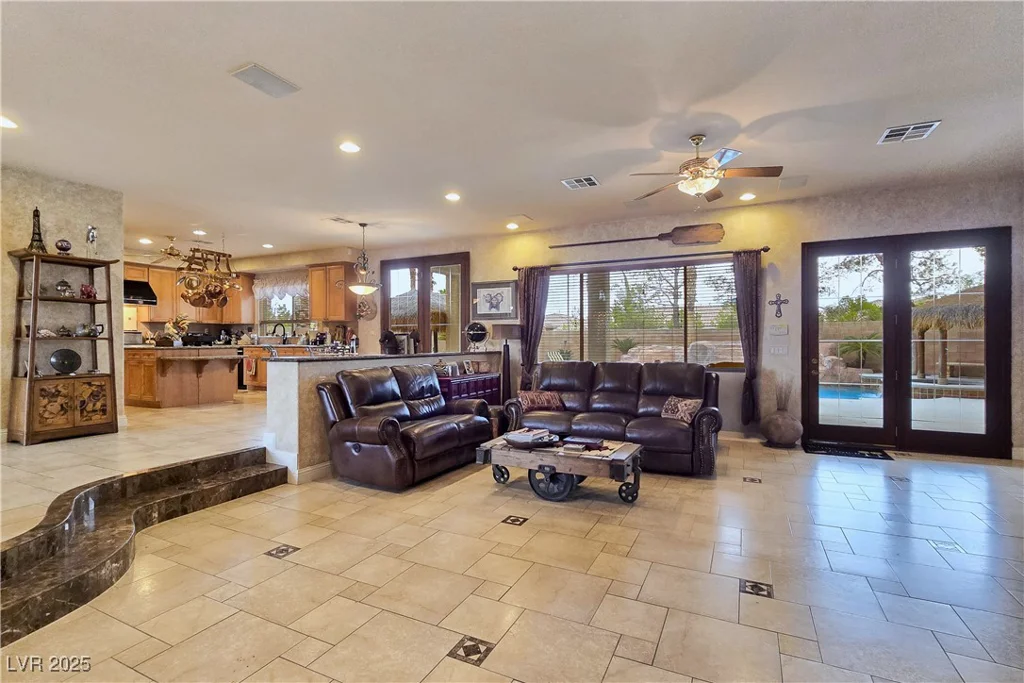 5445 Pendini Point, Las Vegas, NV 89141