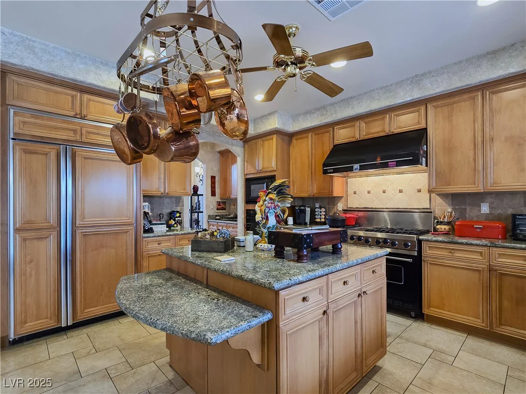 5445 Pendini Point, Las Vegas, NV 89141